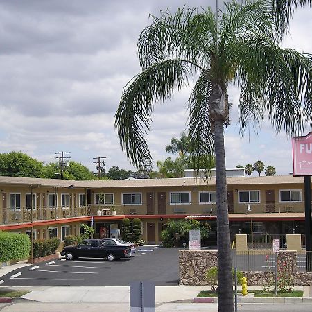 Fullerton Lodge Exterior foto